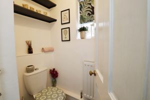 HIGH STREET- click for photo gallery